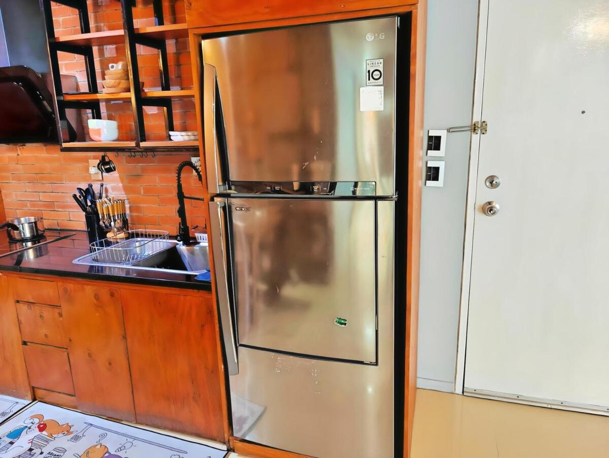 Stylish 3br Rasuna With Pool, Gym,wi-fi, Netflix By 2ndhome Apartemen Jakarta